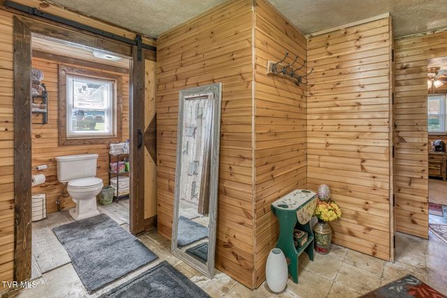 105 Hubbard Road, Jonesborough, TN 37659