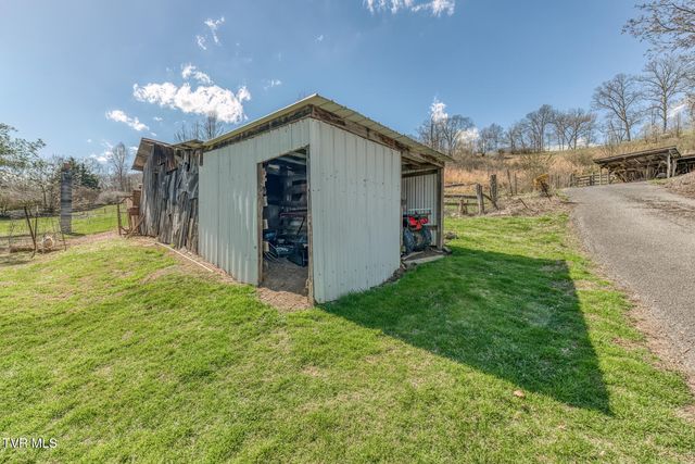 105 Hubbard Road, Jonesborough, TN 37659