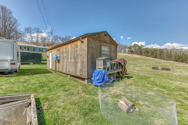 105 Hubbard Road, Jonesborough, TN 37659