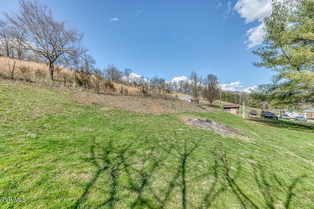 105 Hubbard Road, Jonesborough, TN 37659