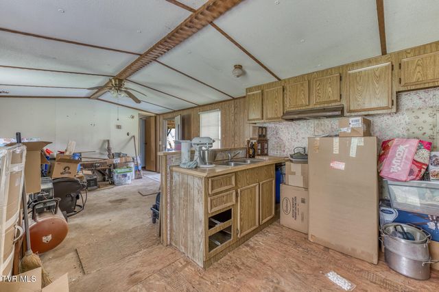 105 Hubbard Road, Jonesborough, TN 37659