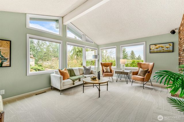 6439 NE 188th Street, Kenmore, WA 98028