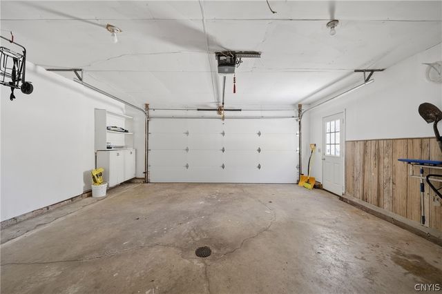 41 North Pollard Drive, Fulton, NY 13069