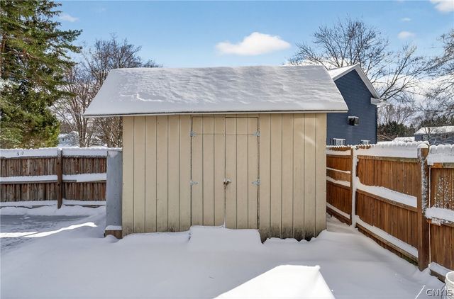 41 North Pollard Drive, Fulton, NY 13069