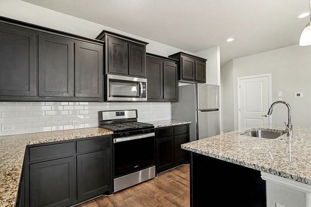 4125 Shady Lane, Krum, TX 76249