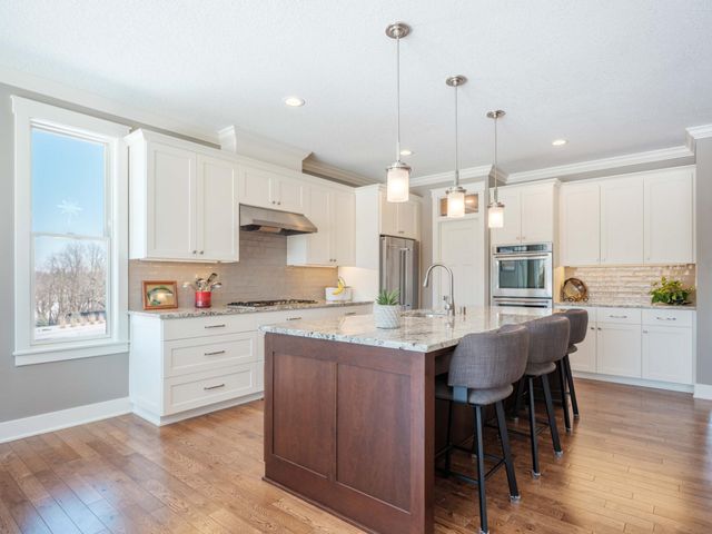 2482 Fieldstone Road SW, Rochester, MN 55902