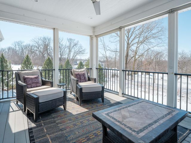 2482 Fieldstone Road SW, Rochester, MN 55902