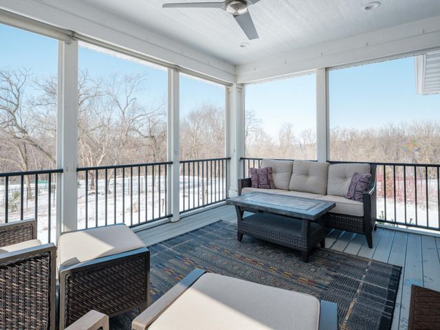 2482 Fieldstone Road SW, Rochester, MN 55902