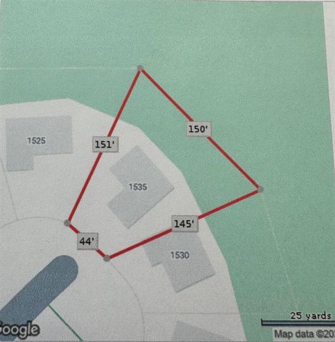 1535 Kings Crown, Wixom, MI 48393