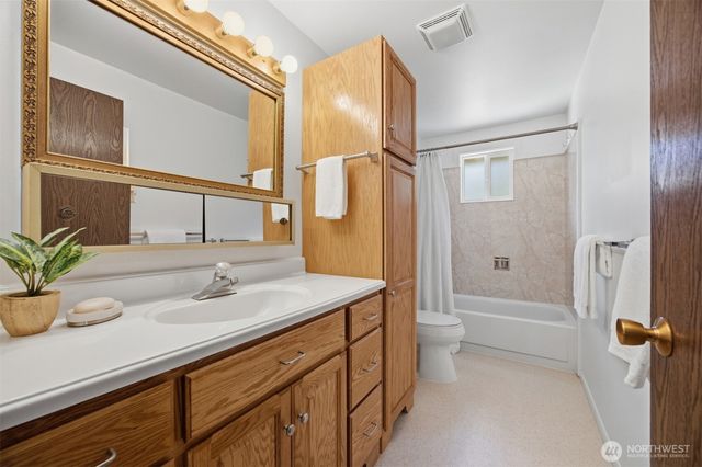 1415 Oriental Avenue, Bellingham, WA 98229