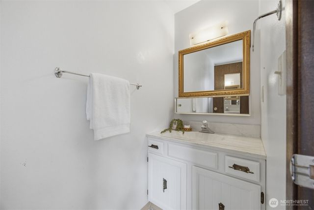 1415 Oriental Avenue, Bellingham, WA 98229