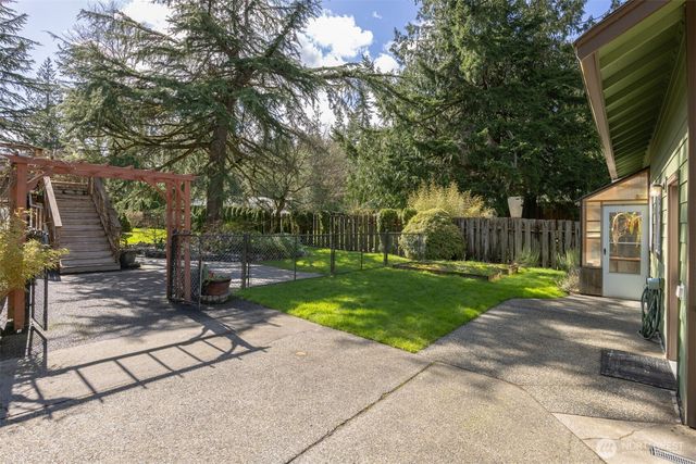 1415 Oriental Avenue, Bellingham, WA 98229