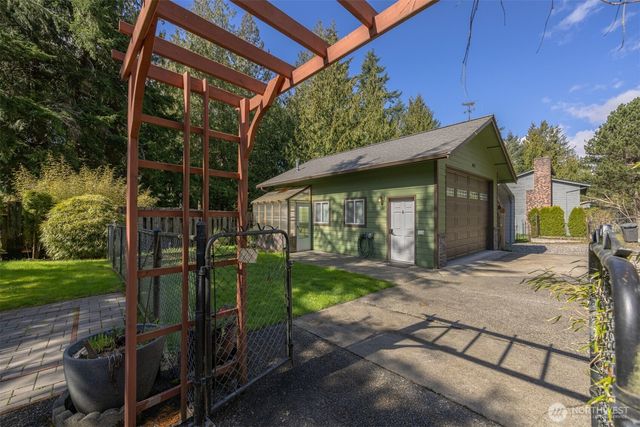 1415 Oriental Avenue, Bellingham, WA 98229