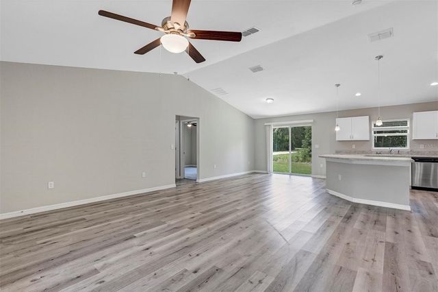 21512 SW RAINBOW LAKES BOULEVARD, Dunnellon, FL 34431