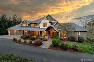 200 Pineridge Drive, Woodland, WA 98674