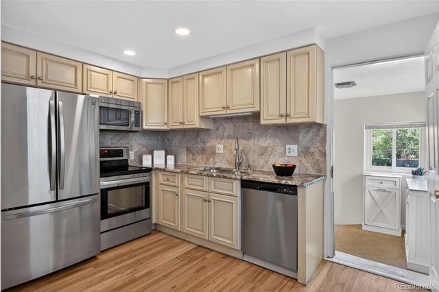 1380 Poplar Street, Denver, CO 80220