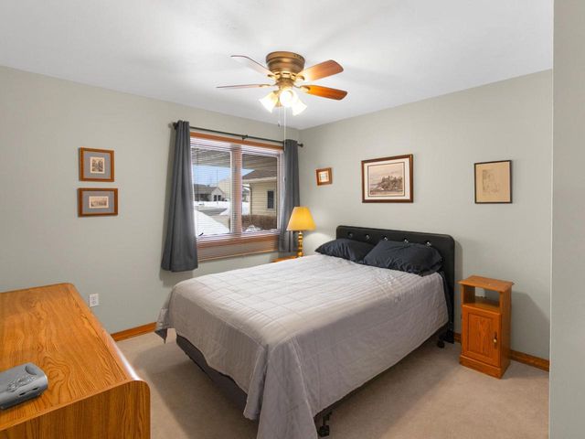 425 BROOKVIEW DRIVE, Luxemburg, WI 54217