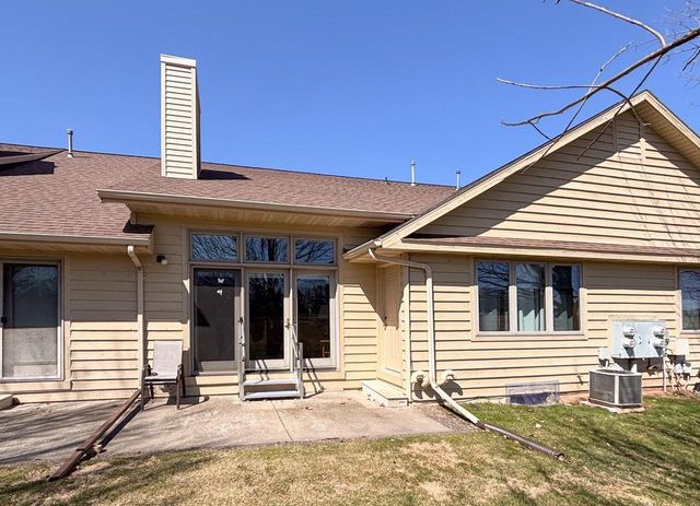 425 BROOKVIEW DRIVE, Luxemburg, WI 54217