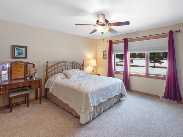 425 BROOKVIEW DRIVE, Luxemburg, WI 54217
