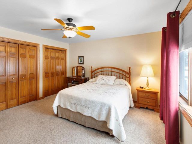 425 BROOKVIEW DRIVE, Luxemburg, WI 54217
