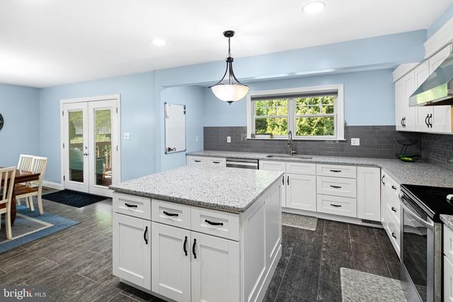 1674 FORT WASHINGTON AVE, Ambler, PA 19002
