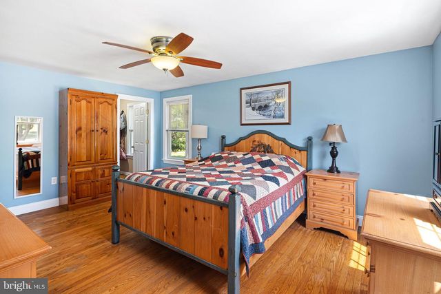 1674 FORT WASHINGTON AVE, Ambler, PA 19002