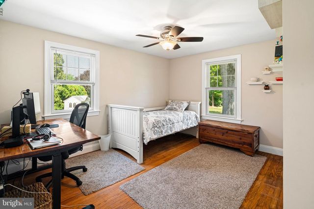 1674 FORT WASHINGTON AVE, Ambler, PA 19002