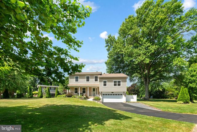 1674 FORT WASHINGTON AVE, Ambler, PA 19002
