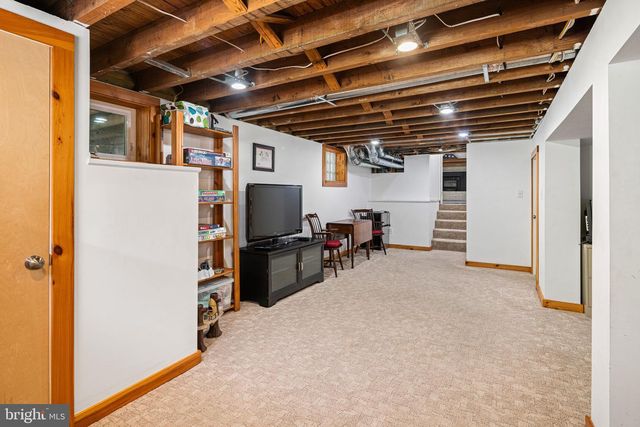 1674 FORT WASHINGTON AVE, Ambler, PA 19002
