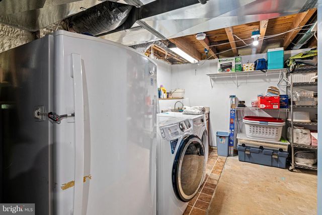 1674 FORT WASHINGTON AVE, Ambler, PA 19002