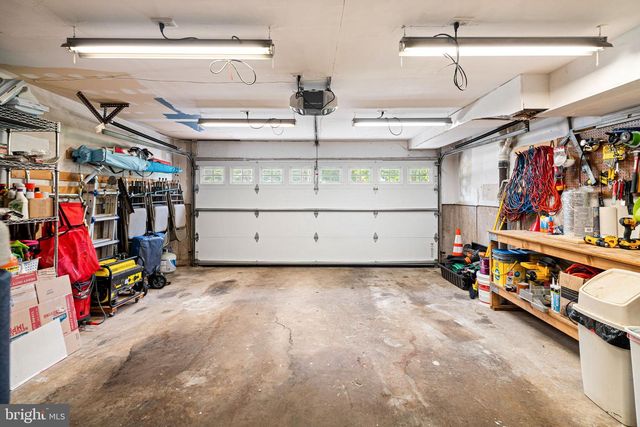 1674 FORT WASHINGTON AVE, Ambler, PA 19002