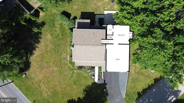 1674 FORT WASHINGTON AVE, Ambler, PA 19002
