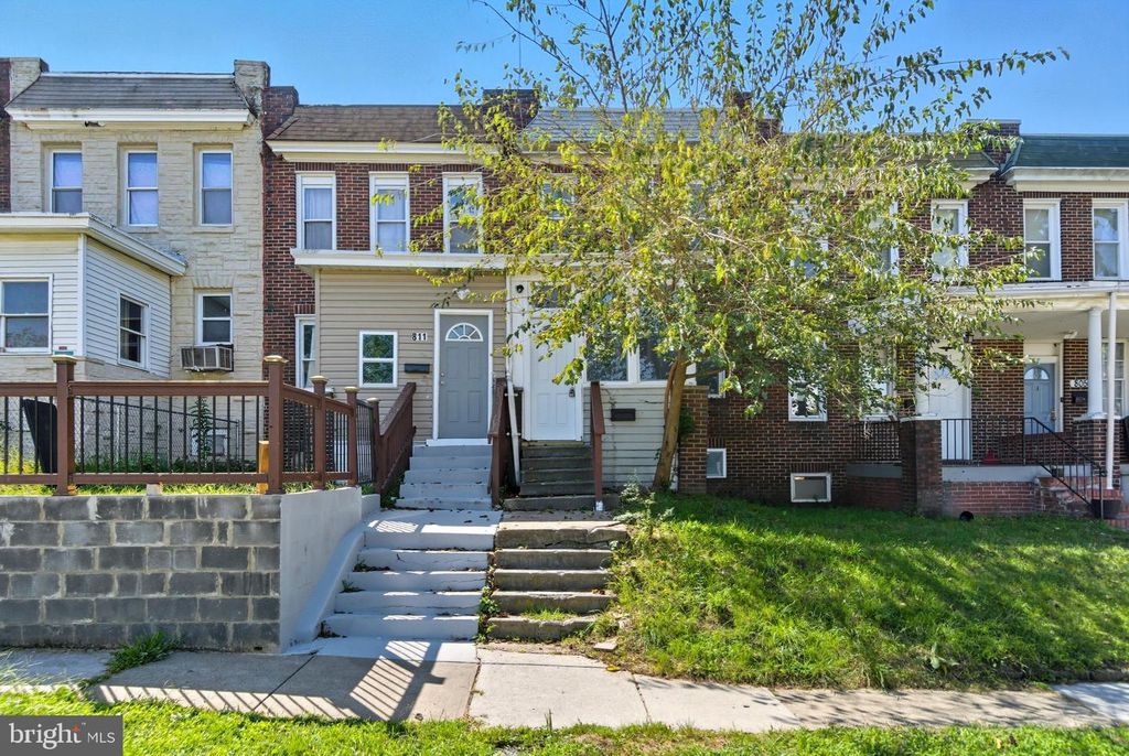 809 E PONTIAC AVE, Baltimore, MD 21225