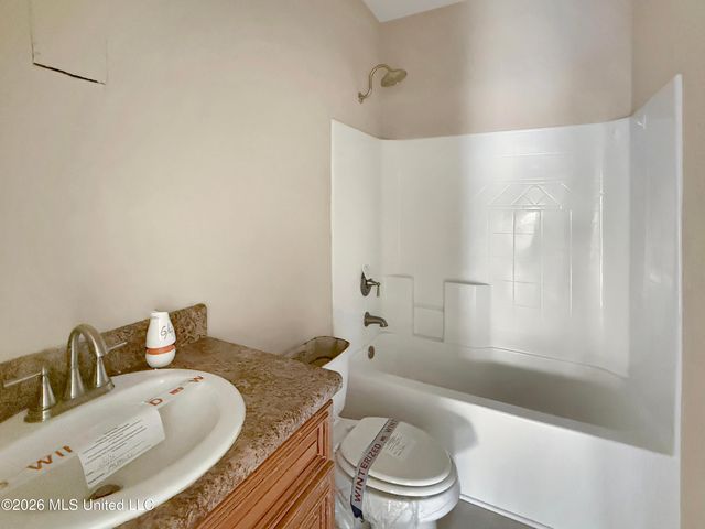 17093 Palm Ridge Drive, D'iberville, MS 39540