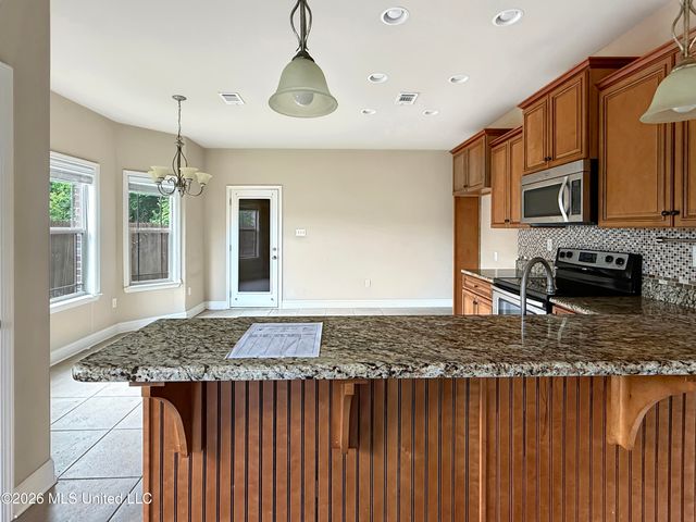 17093 Palm Ridge Drive, D'iberville, MS 39540