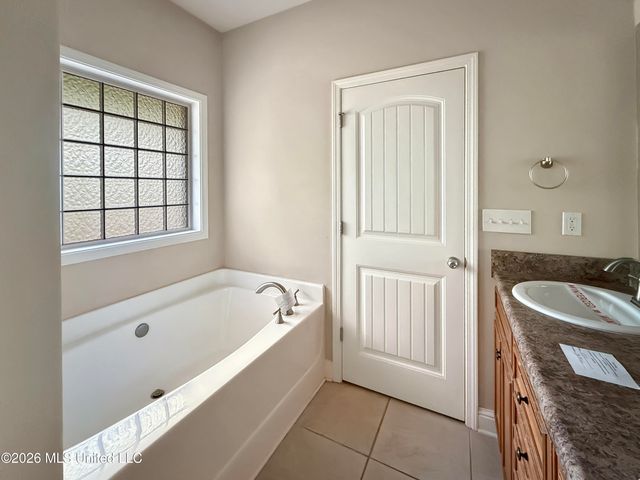 17093 Palm Ridge Drive, D'iberville, MS 39540