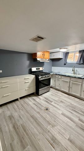 5121 S New England Avenue G, Chicago, IL 60638