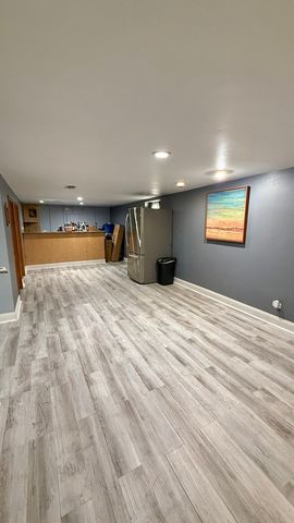 5121 S New England Avenue G, Chicago, IL 60638