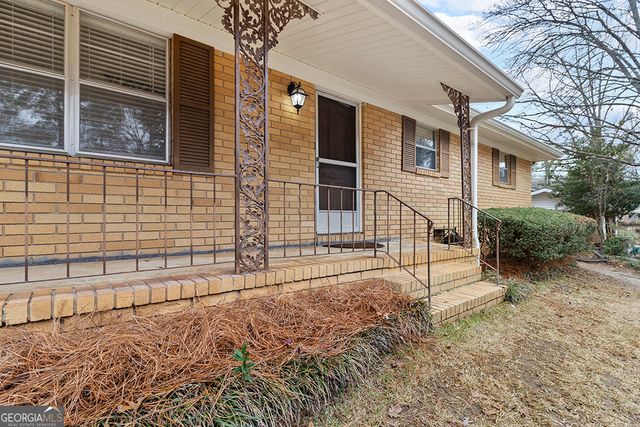 119 Colonial Road, Warner Robins, GA 31088