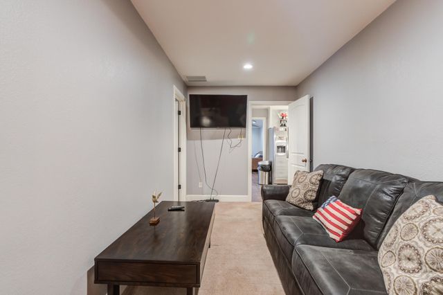 4712 60th Street, Lubbock, TX 79414