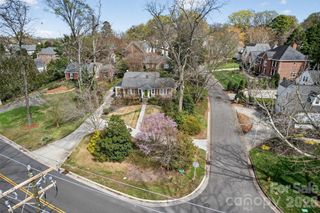 2527 Sharon Road, Charlotte, NC 28211