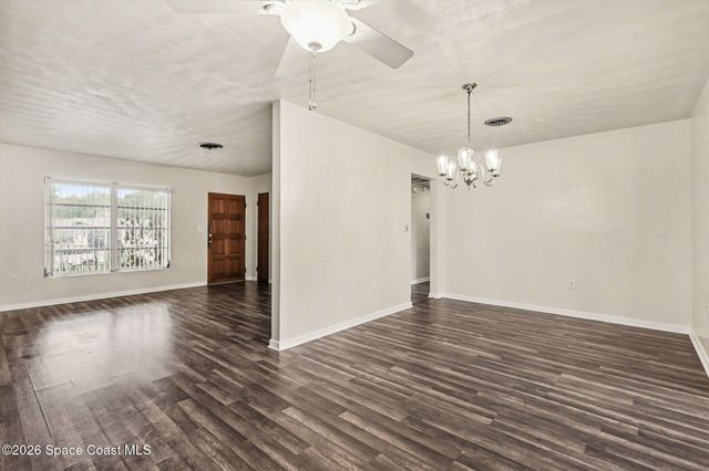 19 Orange Avenue N, Rockledge, FL 32955