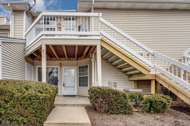 3 Sage Court, Bedminster Twp., NJ 07921