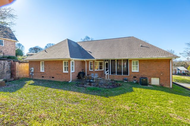 1704 Estrellita Circle, Chattanooga, TN 37421