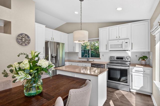 3620 Coral Bells Dr, El Dorado Hills, CA 95762