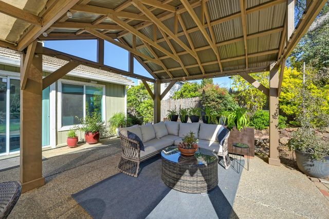 3620 Coral Bells Dr, El Dorado Hills, CA 95762