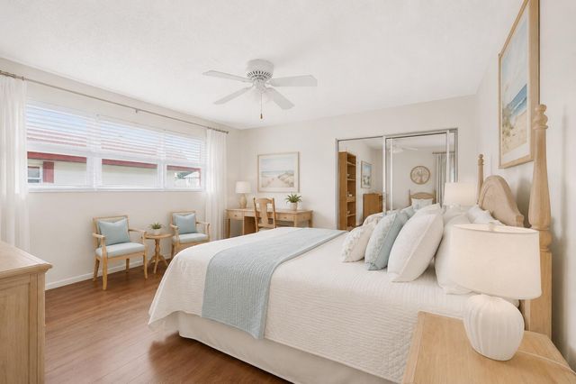 5800 W Fernley Dr Drive W 38, Greenacres, FL 33415