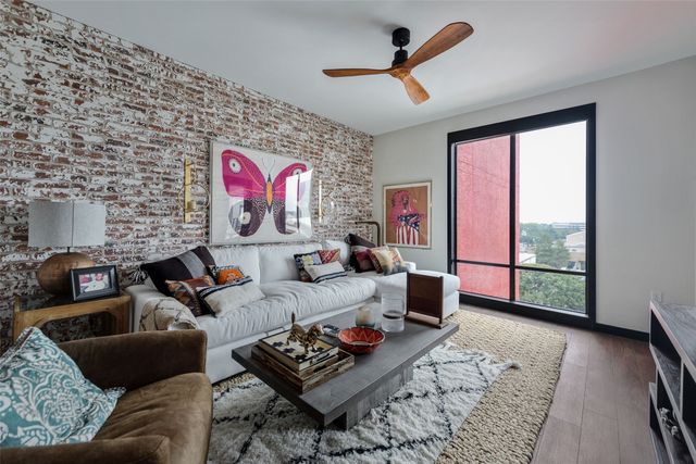 5609 Smu Boulevard 510, Dallas, TX 75206