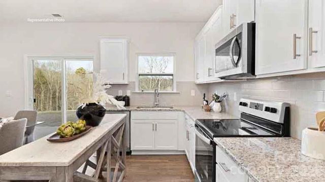 12137 Barred Owl Court, Charlotte, NC 28215