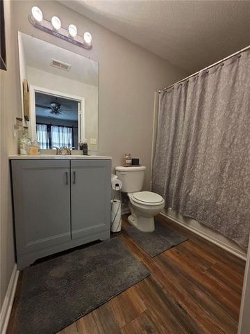 6102 Fairington Ridge Circle, Lithonia, GA 30038